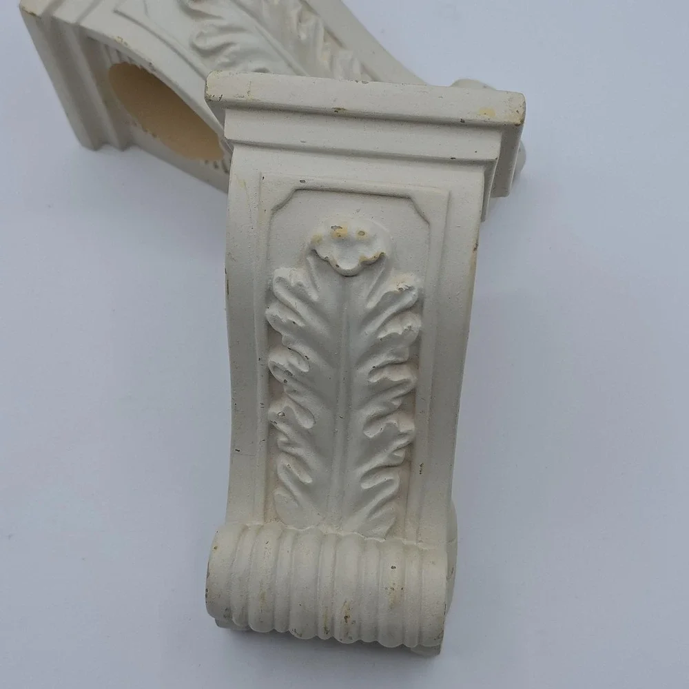 White Pair Ornate Acanthus Leaf and Scroll Decorative Curtain Rod Holder Corbels